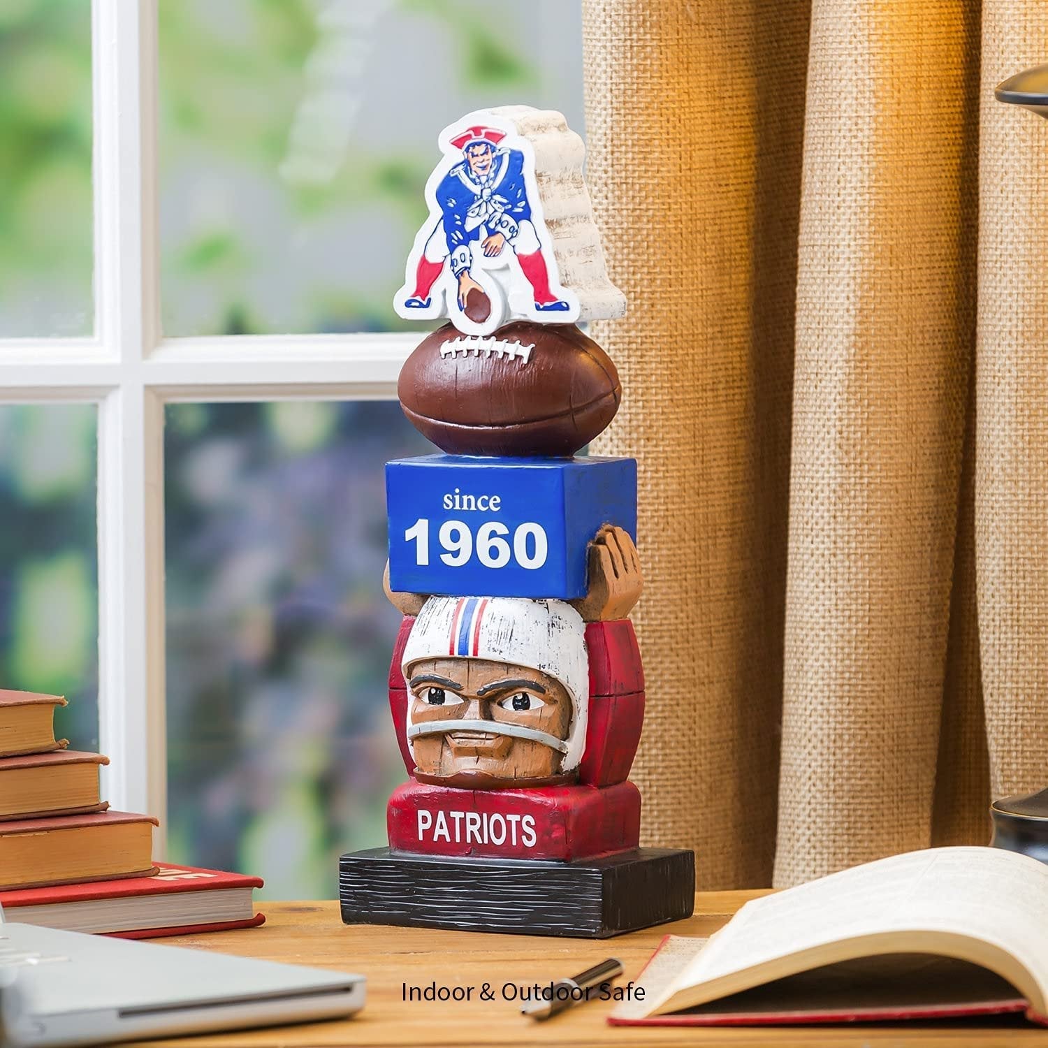 New England Patriots 16 Inch Tiki Totem Pole Outdoor Resin Home Garden Statue Vintage Design Decoration