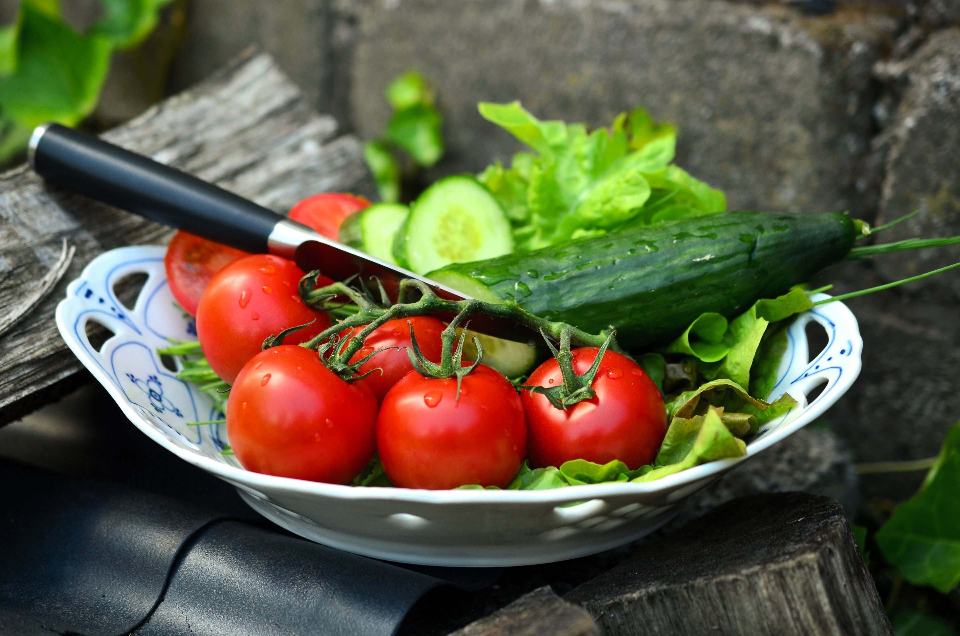 1 Oz Bulk ITALIAN TREE TOMATO 'Trip L Crop' Seeds - 1 Ounce = Approx 9500 Seeds