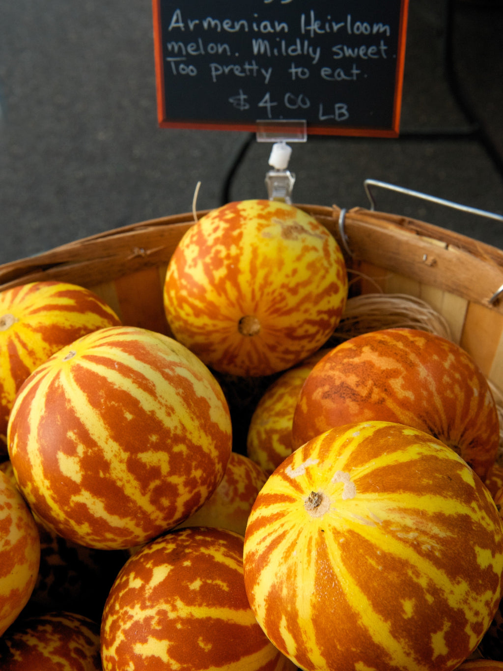 15 TIGGER / TIGER MELON Edible Muskmelon & Ornamental Vine Cucumis Melo Seeds