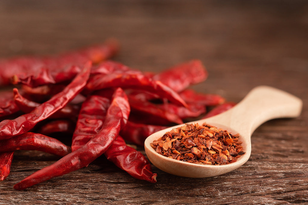 300 LONG Red CAYENNE PEPPER Hot Capsicum Annuum Vegetable Seeds
