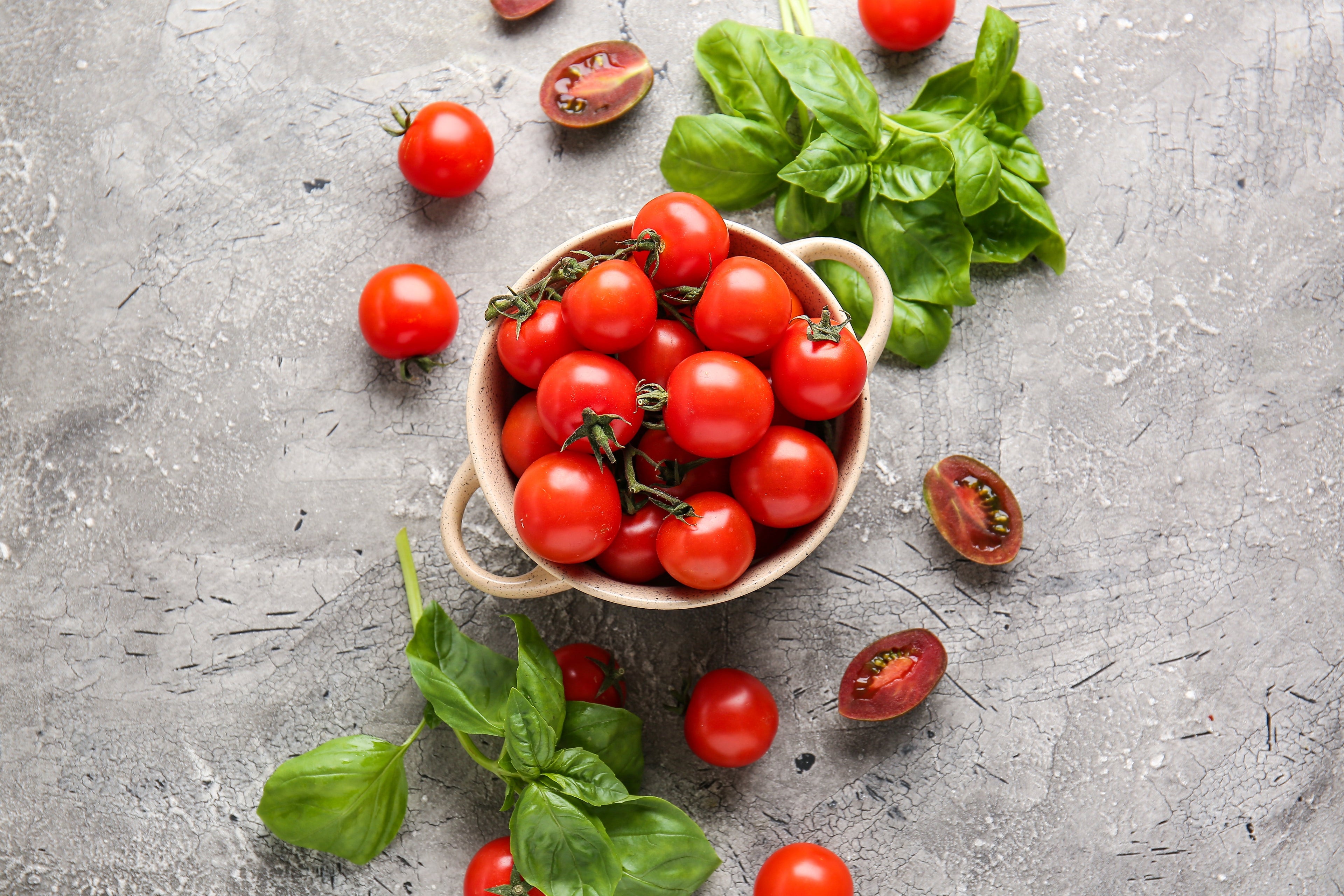 100 Red SWEETIE CHERRY TOMATO Super Sweet 1" Lycopersicon Fruit Vegetable Seeds