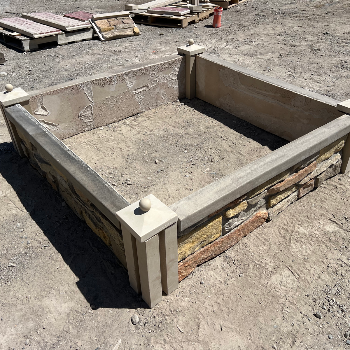 Prefabricated Concrete (GFRC) Garden Bed - Stackstone