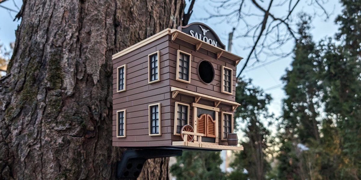 The Saloon Birdhouse – Western-Style Bird House with Old West Charm for Garden or Porch
