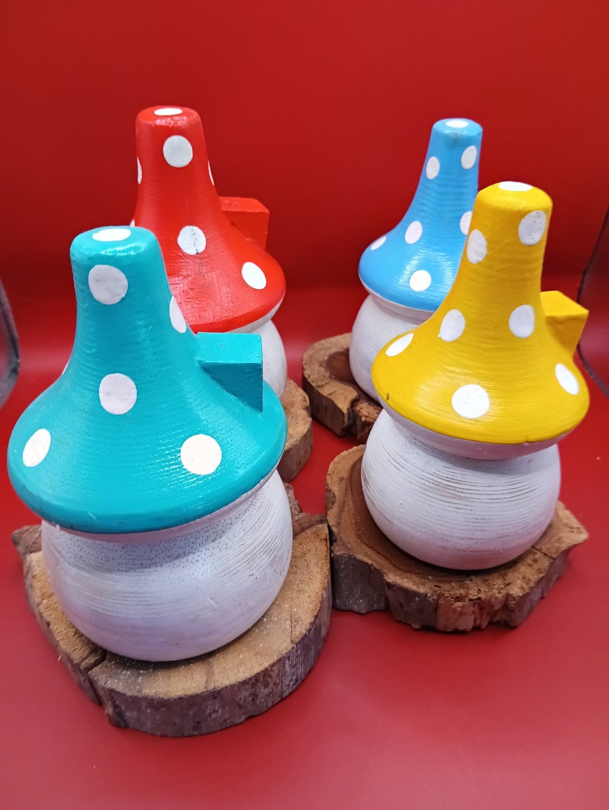 Wooden Mushroom House – Coastal Playful Outdoor Decor with Wood Base (4 Color Variants)