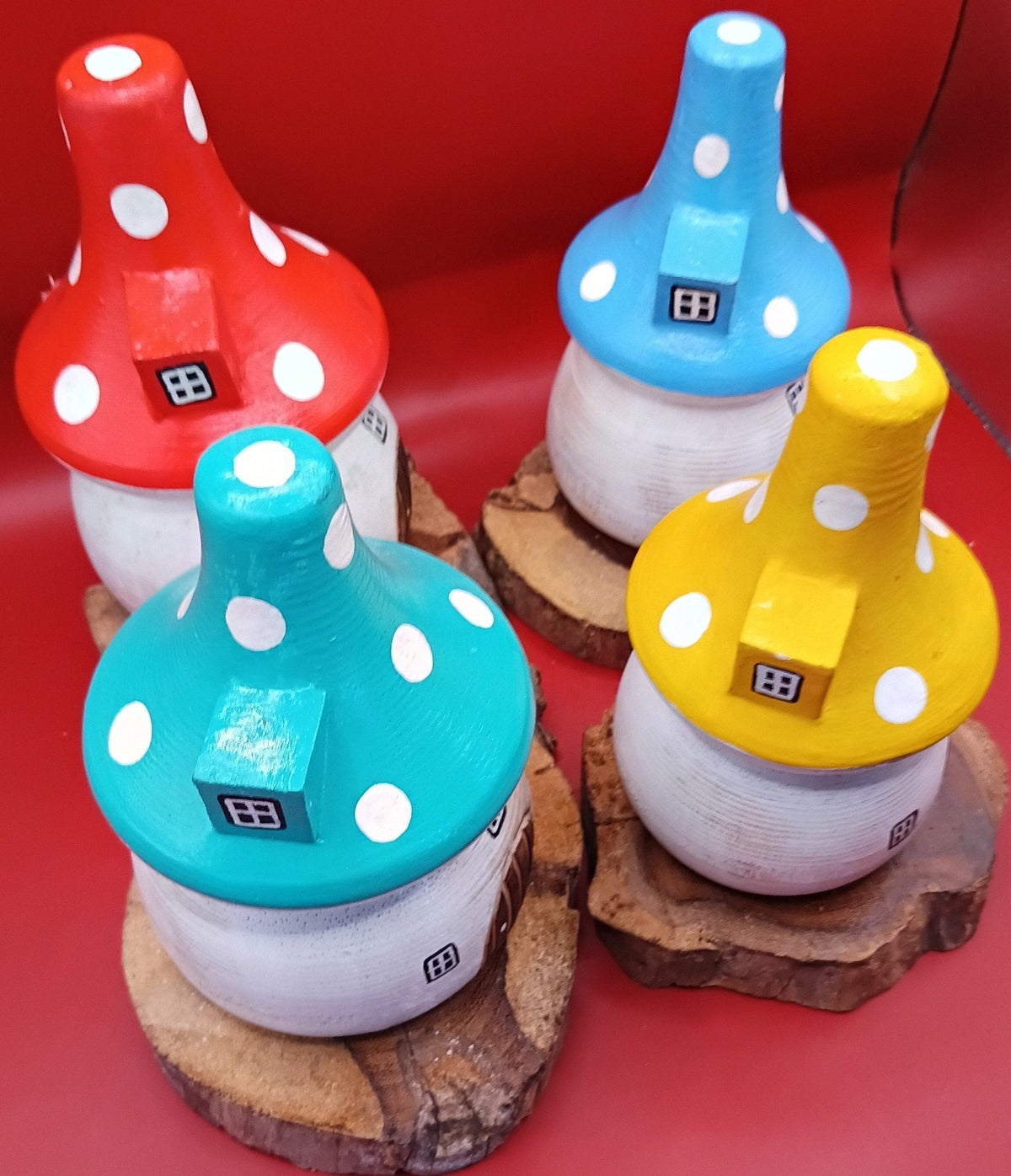 Wooden Mushroom House – Coastal Playful Outdoor Decor with Wood Base (4 Color Variants)